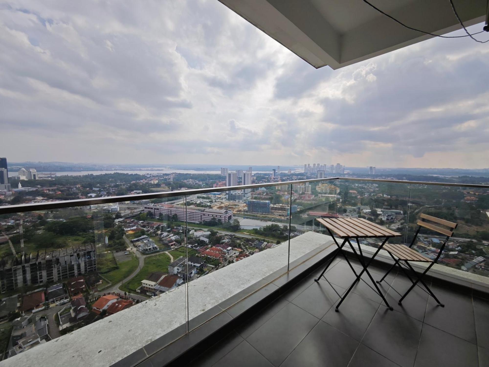 Ais-Kacang Sweet Home Pinnacle Tower Johor Bahru Exterior photo